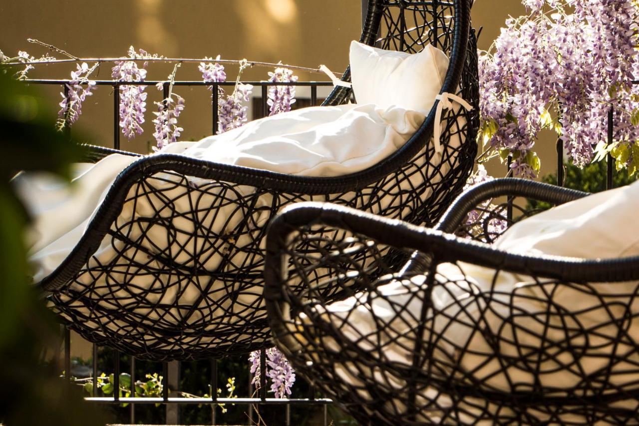 L'Aromatario Bed & Breakfast Neive Bagian luar foto