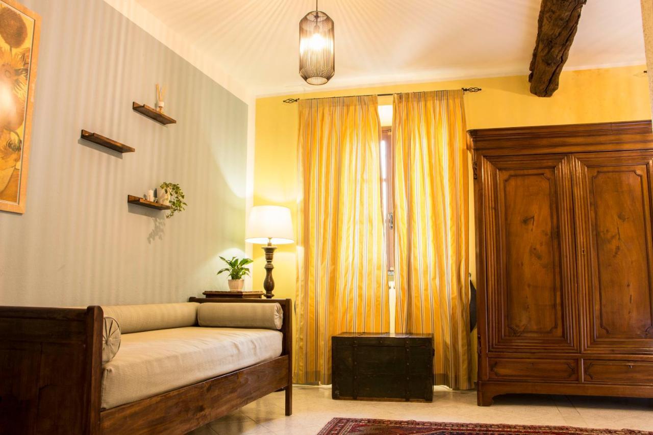 L'Aromatario Bed & Breakfast Neive Bagian luar foto