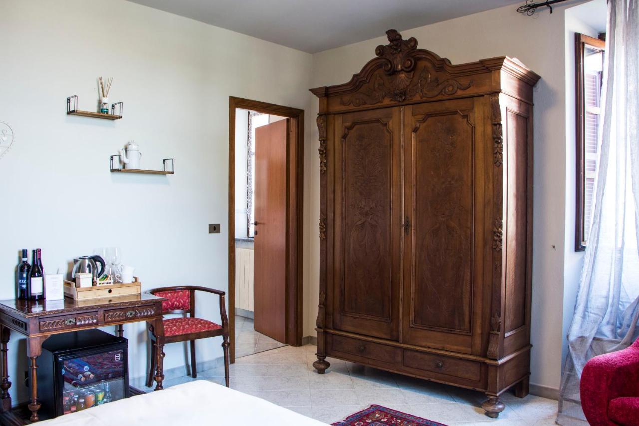 L'Aromatario Bed & Breakfast Neive Bagian luar foto