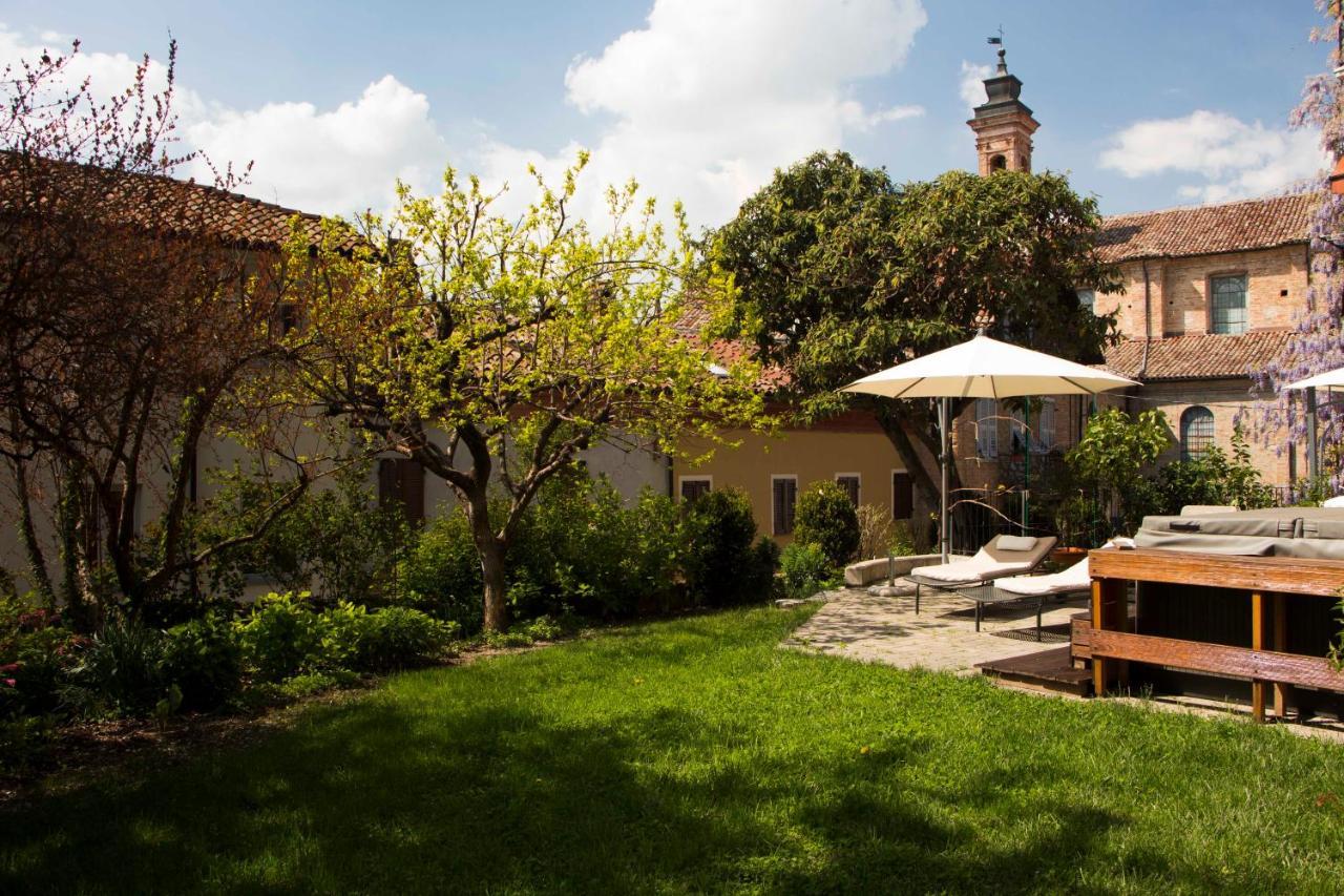 L'Aromatario Bed & Breakfast Neive Bagian luar foto